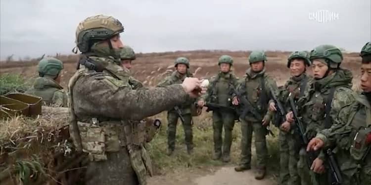 Coreea de Nord pierde sute de soldați în războiul din Ucraina, susține Seulul