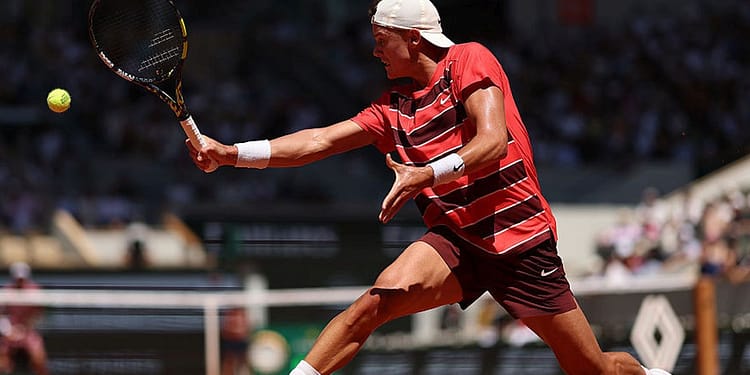 Holger Rune candidează la „punctul turneului” » Procedeul rar care a ridicat de pe scaune toți spectatorii de la Roland Garros