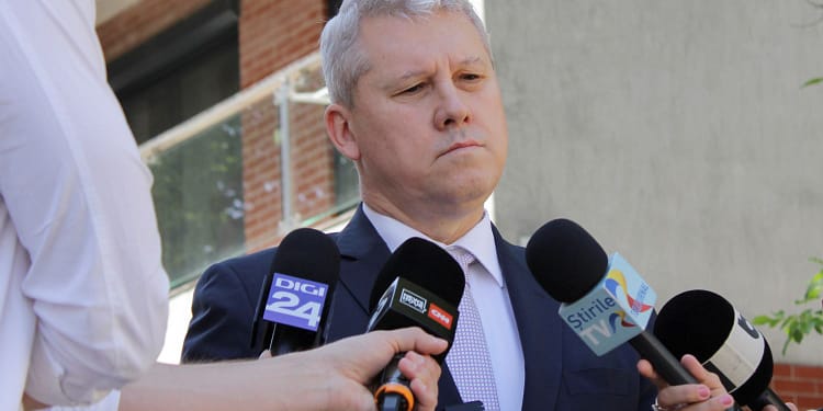 Cătălin Predoiu anunță că liberalii nu se retrag de la guvernare: „PNL își face datoria” / Confirmă că partidul îl va susține pe Nicușor Dan