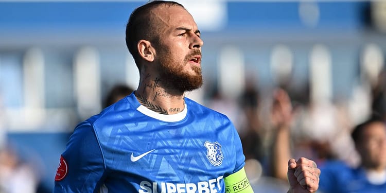 Unde a fost surprins Denis Alibec! Atacantul se află la final de contract cu Farul Constanța