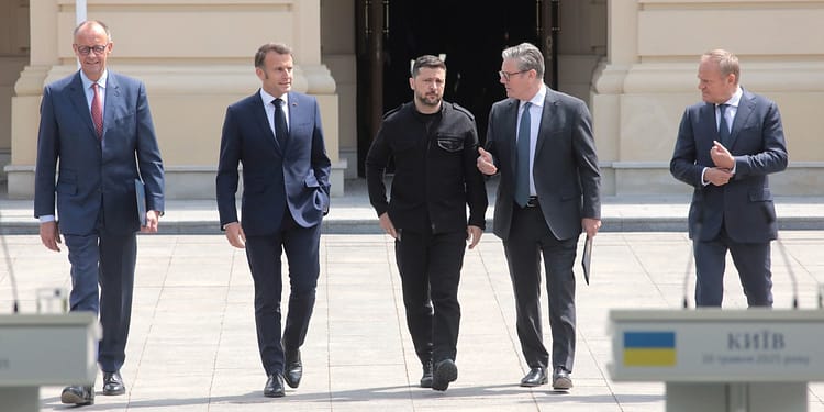 Donald Trump a fost sunat de Macron, înainte de 7 dimineața. Cum a decurs discuția cu liderii europeni reuniți la Kiev