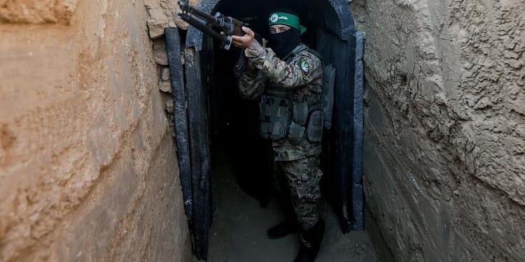Hamas anunţă eliberarea lui Edan Alexander, ultimul ostatic american despre care se ştie că mai este în viaţă