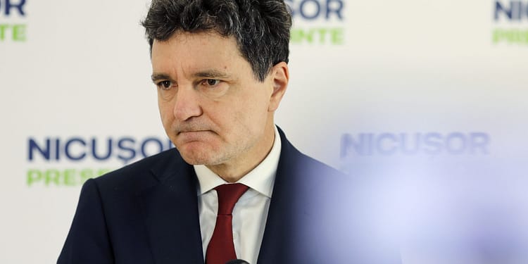 Nicușor Dan, amintiri din perioada armatei obligatorii în comunism. „Am tras 50 de cartuşe sau poate 30”