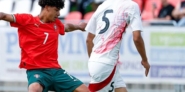 Fiul lui Cristiano Ronaldo a debutat pentru naționala Portugaliei! Cum a reacționat tatăl său