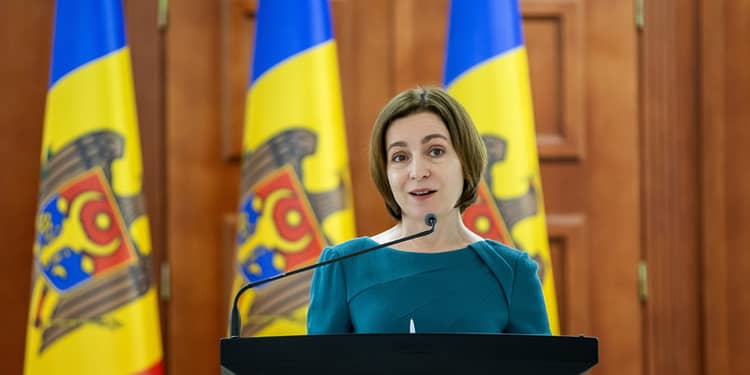 Maia Sandu face apel la vot: Succes, România, sora noastră bună. Contează pe noi!