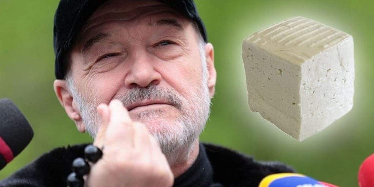 Suflet bun! Ca să-l consoleze pe Simion, Becali l-a iertat de datoria aia de 3 tone de brânză