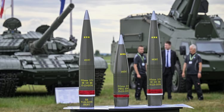 Rusia a spionat granițele Europei, inclusiv ale României. GRU a compromis mii de camere pentru a urmări ajutorul trimis Ucrainei
