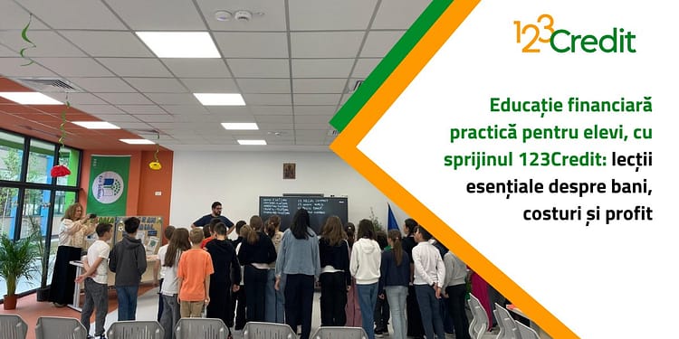 Educație financiară practică pentru elevi, cu sprijinul 123Credit: lecții esențiale despre bani, costuri și profit