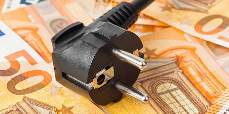 Piața energiei electrice din Europa, din nou cu două viteze. Cresc îngrijorările cu privire la o nouă criză energetică