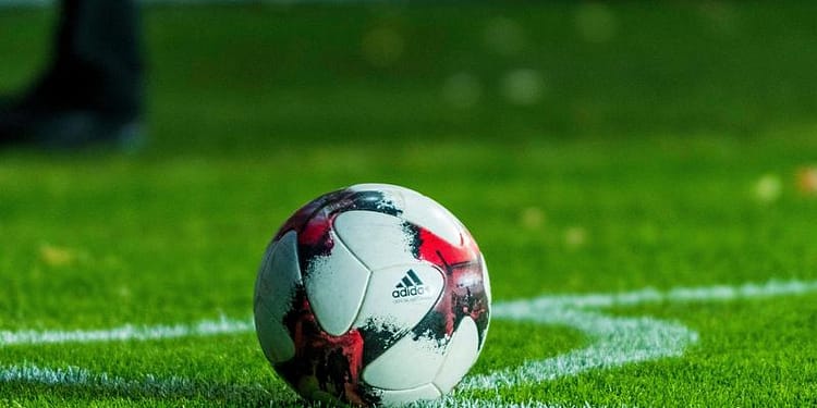 Metaloglobus a promovat în premieră în Superligă