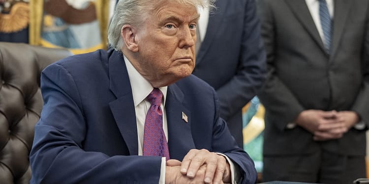 Trump avertizează protestatarii care vor să participe la parada militară de la Washington