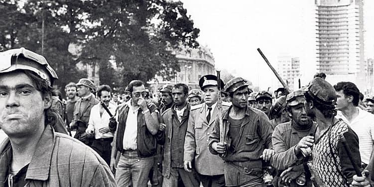 Se împlinesc 35 de ani de la prima mineriadă. Dosarul evenimentelor din 13-15 iunie 1990 se judecă la instanța supremă