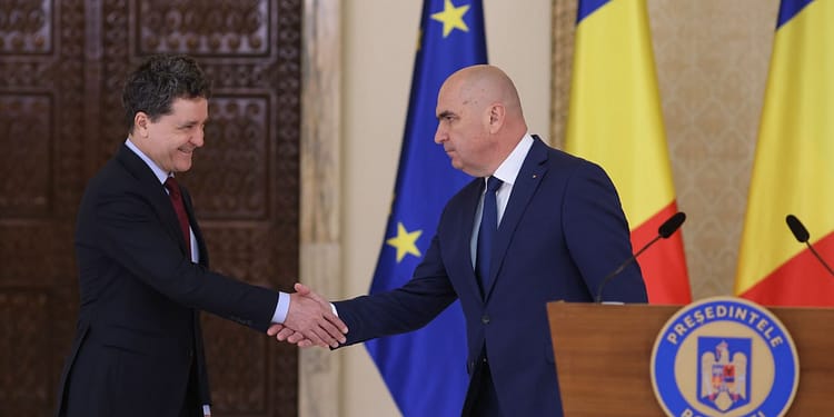 Guvernul Bolojan: 16 ministere și 3 vicepremieri. Ce spun analiștii despre justificarea unui Guvern „extins”