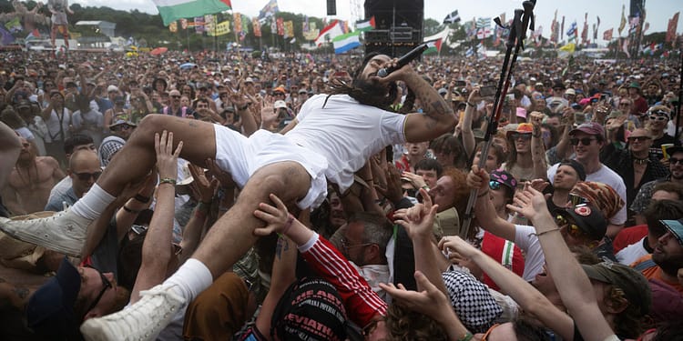 Scandări anti-Israel la Glastonbury: „Moarte pentru IDF” / Replica neașteptată a unui ministru britanic