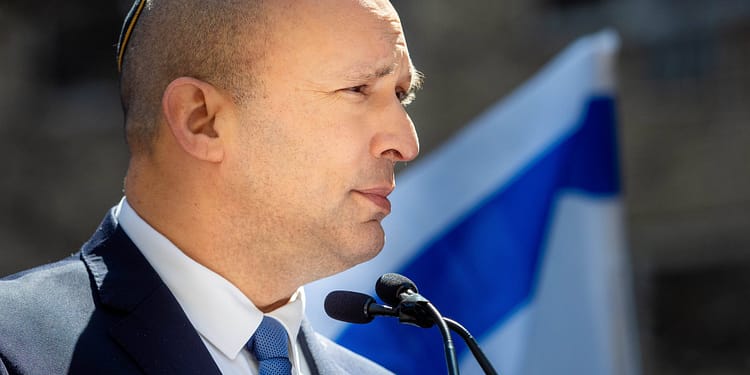Fostul premier al Israelului, Naftali Bennett, cere plecarea lui Netanyahu: „20 de ani la putere e prea mult”
