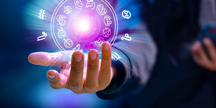 Horoscop duminică, 13 iulie. Nativii unei zodii au noroc la bani într-o situație neașteptată