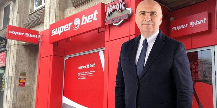 Bolojan, cel mai bun premier român din toate timpurile, conform Superbet