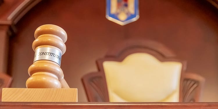 CCR dezbate pe 22 iulie sesizarea depusă de AUR în legătură cu Legea „austerității”. Partidul susține susține că este „o lege toxică”