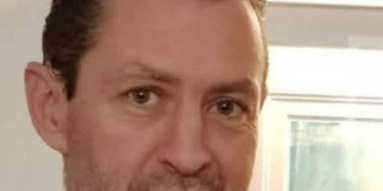 Două cadavre au fost găsite la mai puțin de 15 km distanță unul de celălalt. Autoritățile căutau un bărbat dispărut