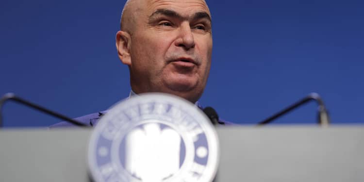 Cum explică Ilie Bolojan necesitatea proiectului privind pensiile private. „Mie, ca premier, mi-ar fi mult mai simplu să mă spăl pe mâini, pentru că lucrurile se vor întâmpla din 2030 încolo”