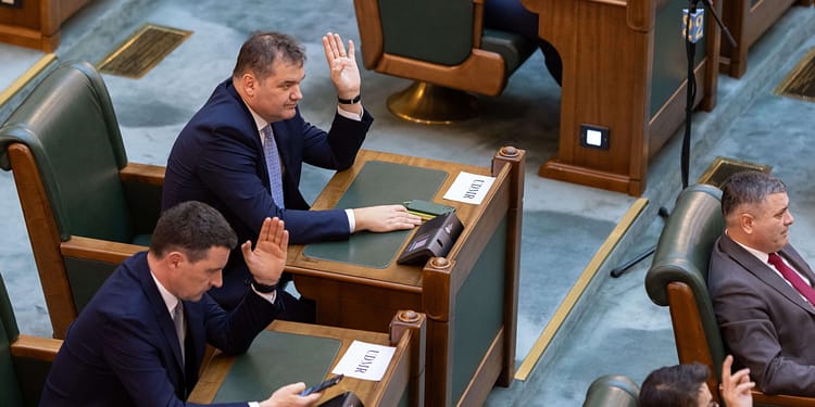 Lider UDMR, despre eventuala ieșire a PSD de la guvernare: Asta ne-ar mai lipsi acum