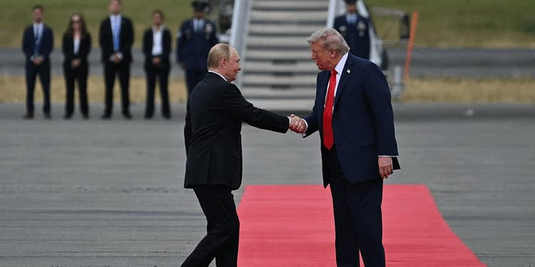 Summitul Putin-Trump. Fostul agent KGB a dat o lecție în Alaska despre cum se hrănește un narcisist