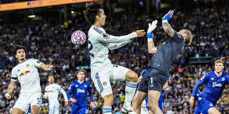 ACUM, pe VOYO: Leeds -0 | Gazdele domină startul de meci