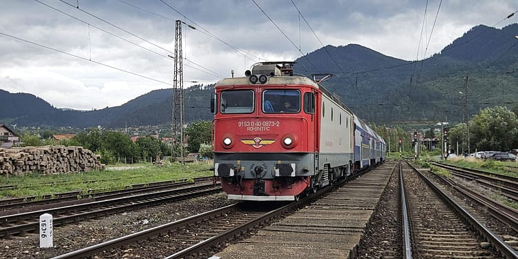 CFR Călători spune că trenurile vor continua să circule și după 1 septembrie. Care este soluția pentru plata datoriilor către CFR SA