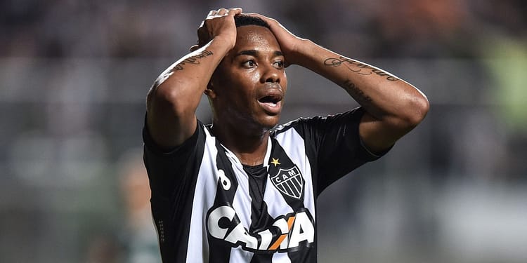 Robinho, prostia se plătește scump: fostul star brazilian rămâne după gratii