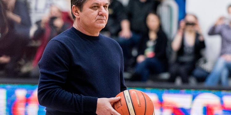 Marius Lăcătuș a ales între FCSB și Universitatea Craiova: „Lot mai complet!”