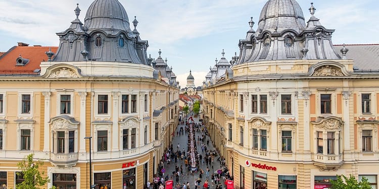 Val de reacții după ce o femeie a fost agresată verbal în Cluj pentru că vorbea în maghiară la telefon