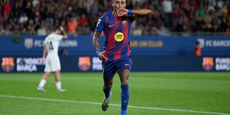 „Pedepsitul” Raphinha i-a dat replica lui Hansi Flick » Brazilianul a fost la înălțime în „setul alb” reușit de Barcelona cu Valencia