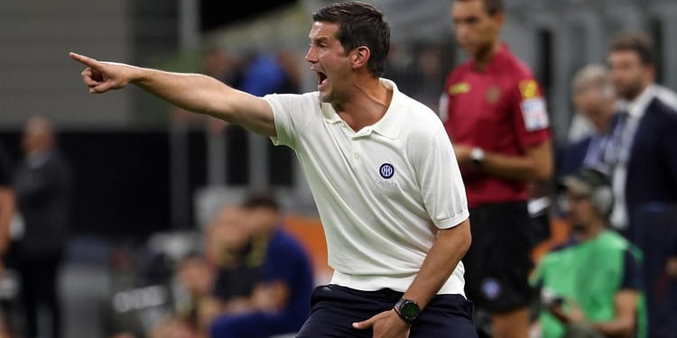 Liga Campionilor: Ajax Amsterdam -ar putea ruina viitorul lui Chivu