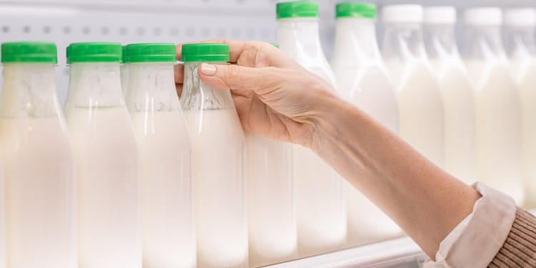 Napolact, în mâinile unui oligarh apropiat de Viktor Orbán. Burduja: Motiv de îngrijorare pentru securitatea României