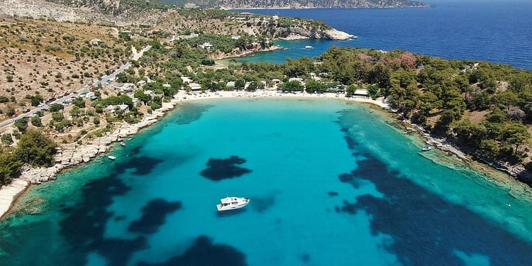 Pericolul mortal de pe una dintre cele mai populare plaje din Thassos. „Ucigașii tăcuți” care te trag în larg