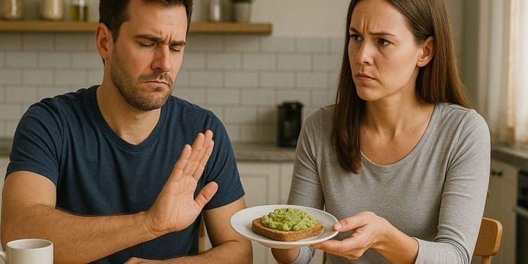 Bărbații obligați de neveste să mănânce avocado refuză să o mai facă, să nu crească deficitul