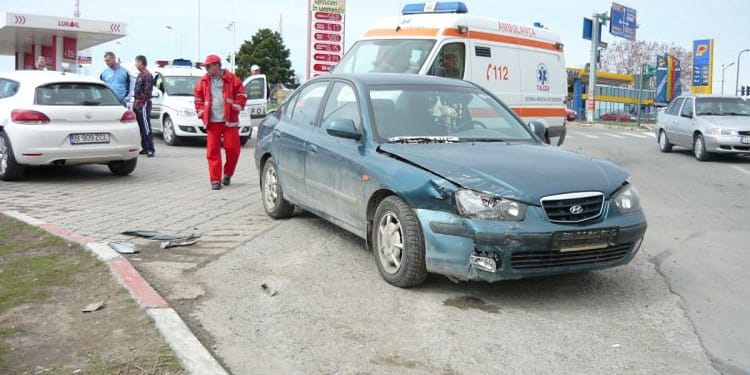 De ce merg românii așa tare în oraș? „Ia să fie amenzile uriașe, minim 1000 de euro, devin nemți”