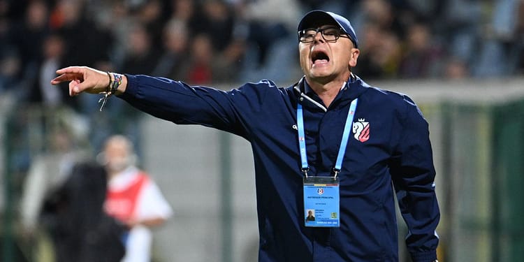 Leo Grozavu sparge petrecerea la Botoșani: ”Nu se dă niciun premiu în etapa a 12-a”