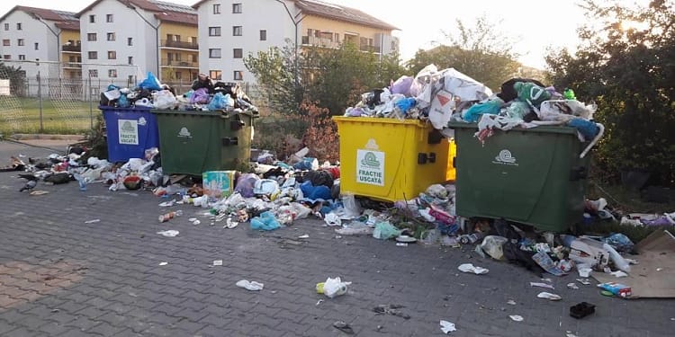 Gunoiul din Timișoara se mută în Arad și Hunedoara. Oamenii s-ar putea confrunta cu tarife mai mari
