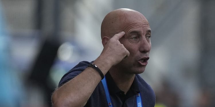 Robert Ilyes urechează un jucător de la Csikszereda după meciul cu CFR: ”Primul tren și la Budapesta! Nu poți să faci așa ceva”