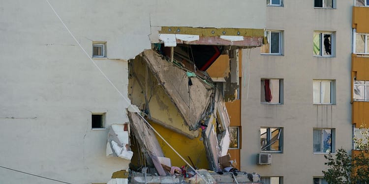 Ce riscă persoana care a rupt sigiliul instalației din Sector 5. Răspunsul avocatului Bărbuceanu