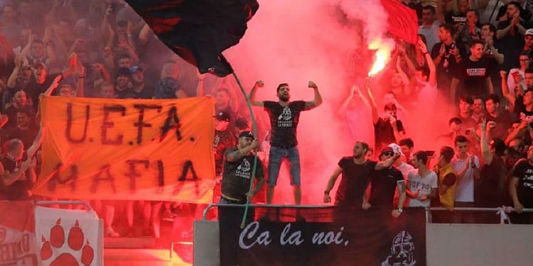 Dinamo, campioana amenzilor pentru incidente » Rapid, FCSB și o surpriză, în topul cluburilor sancționate