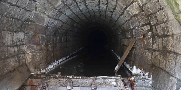 Conducerea Salrom a fost demisă. Ministrul Economiei spune că „bătaia de joc s-a încheiat” și anunță acțiuni în instanță