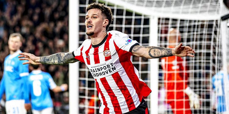 Dennis superMAN răpune Napoli! Românul, MVP-ul serii în victoria de vis din Liga Campionilor