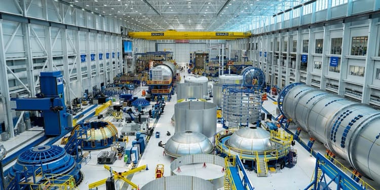 Misiune istorică: Blue Origin a lansat uriașa rachetă New Glenn cu doi sateliți la bord, destinați planetei Marte