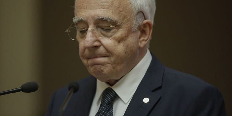 Mugur Isărescu anunţă accelerarea ratei inflaţiei. Care sunt principalele cauze