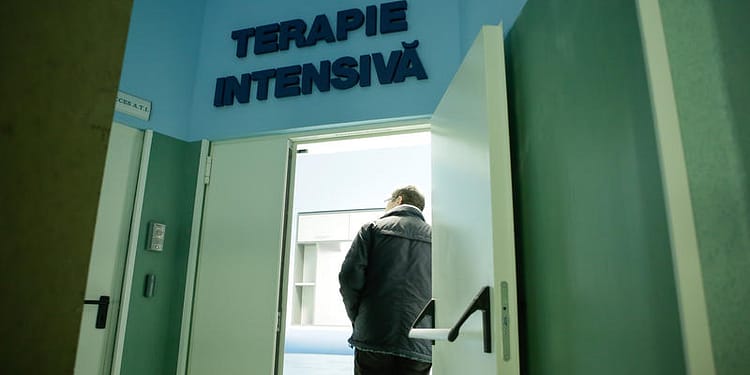 Ce propune Ministerul Sănătății să schimbe în secțiile ATI. Rogobete: „Avem nevoie de reguli simple și clare”