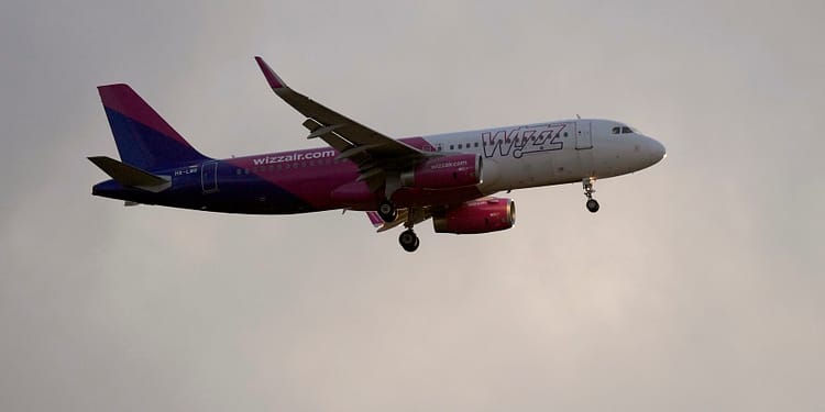 Airbus recheamă urgent peste 6.000 de avioane A320. Compania Wizz Air, printre cele afectate / Ce probleme au fost identificate