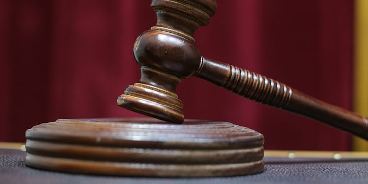 Cum a ajuns România să aibă o „justiție capturată” de un grup de interese format din magistrați și politicieni. Pactul dintre cele două tabere, expus de Recorder / „Mai aproape de un paradis al infractorilor decât de un stat de drept”