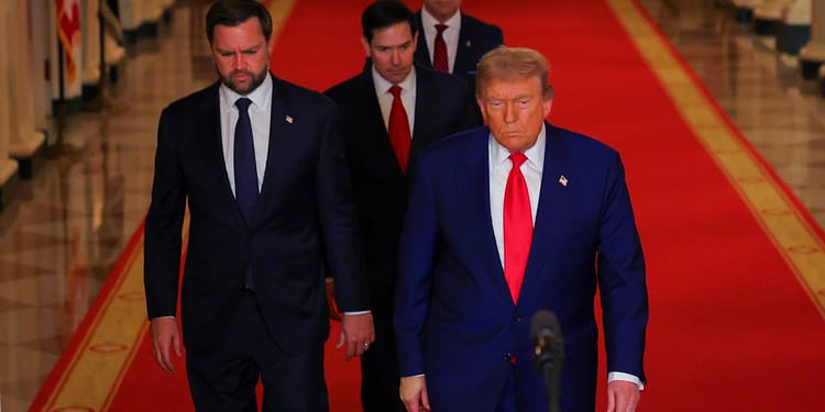 Franța descrie noua doctrină de securitate a SUA drept „o clarificare extrem de brutală”. „Europa va fi respectată doar dacă știe cum să se facă respectată”